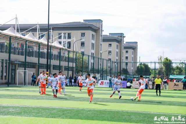 库里缺阵维金斯24分施罗德17+9 勇士力克灰熊