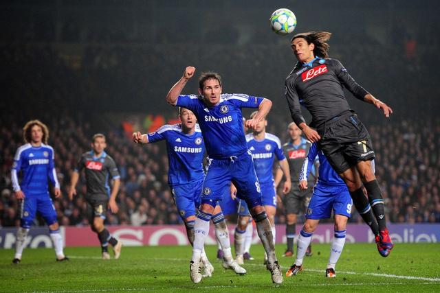 阿森纳可让马丁内利移到右路，或冬窗寻求补强